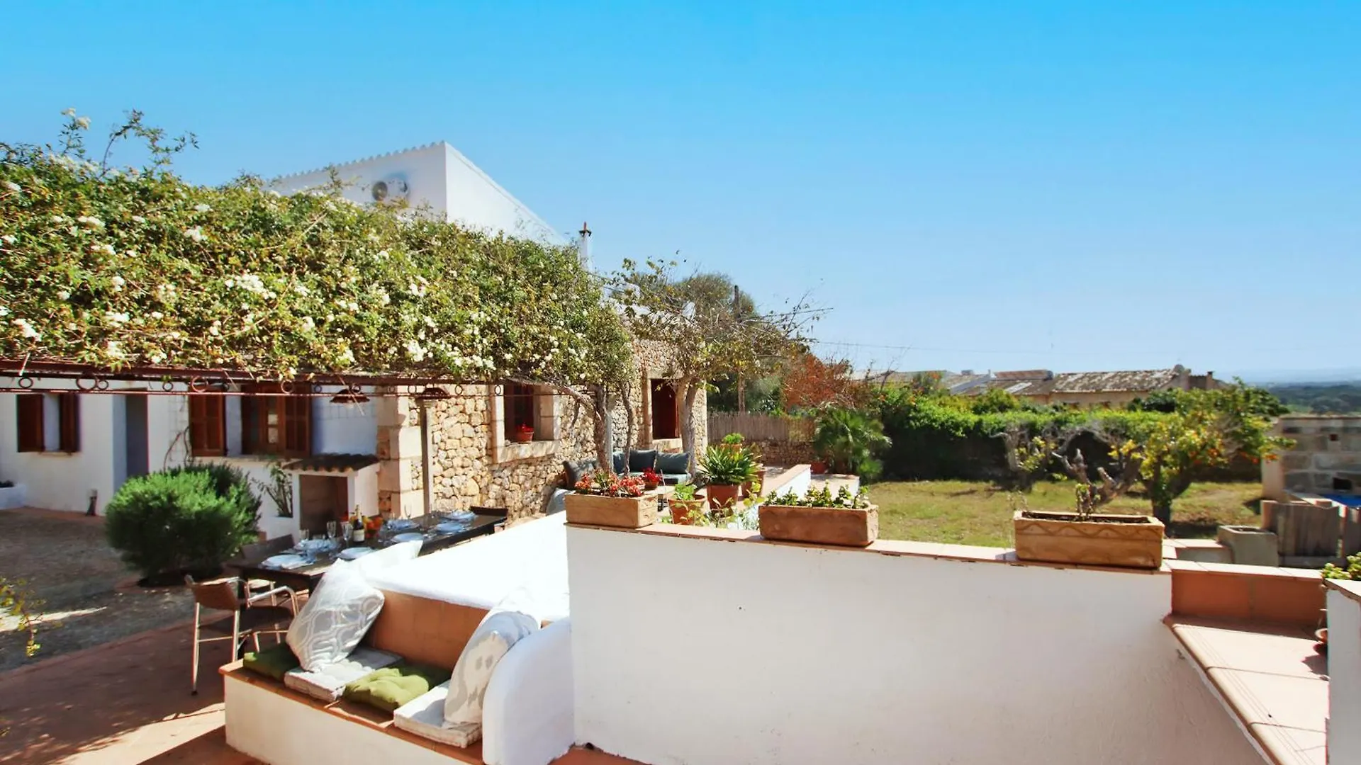 Villa Can Massienet By Slow Villas Бугер